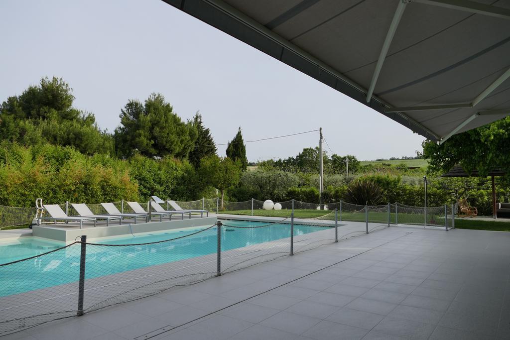 Il Portico Hotel Fano Luaran gambar