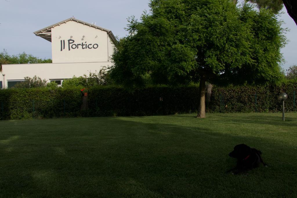 Il Portico Hotel Fano Luaran gambar