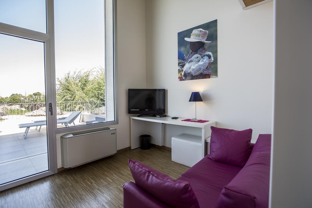 Il Portico Hotel Fano Luaran gambar
