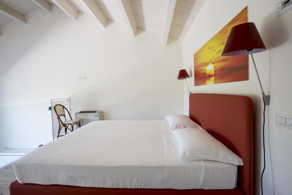 Il Portico Hotel Fano Luaran gambar